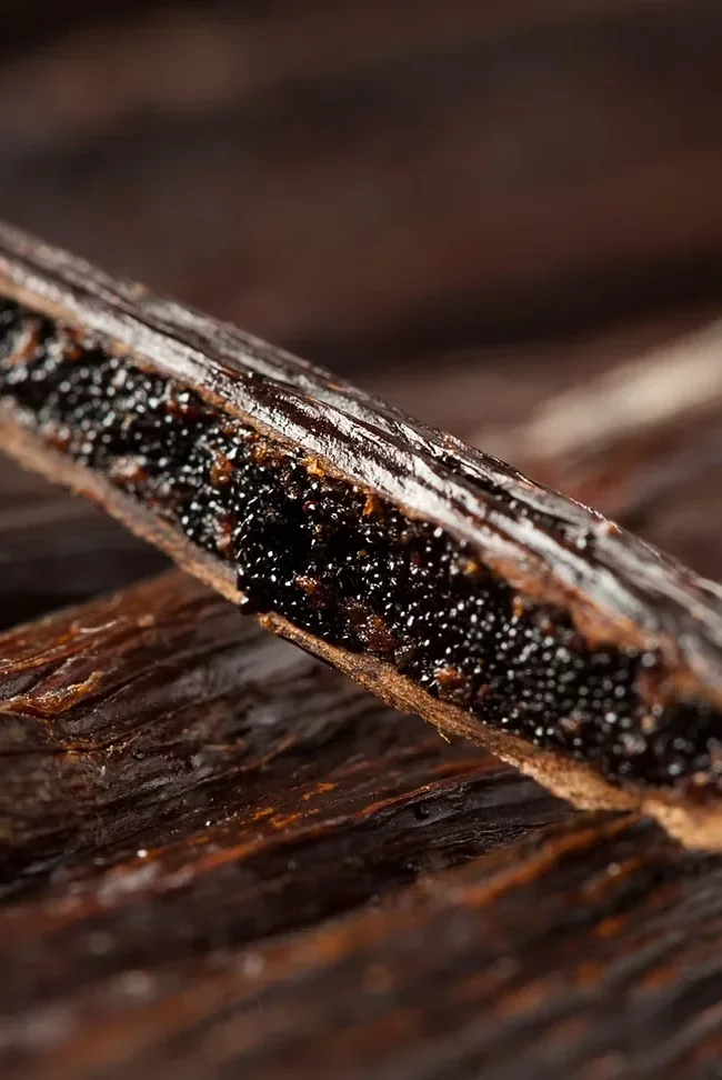 Natural & CO2 Extracts